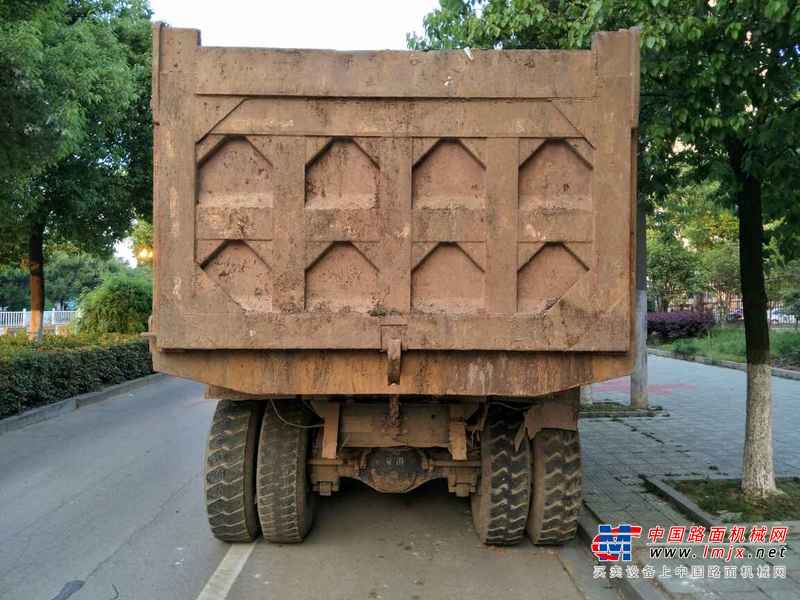 湖北出售转让二手2014年陕汽奥龙SX3255DR324自卸车