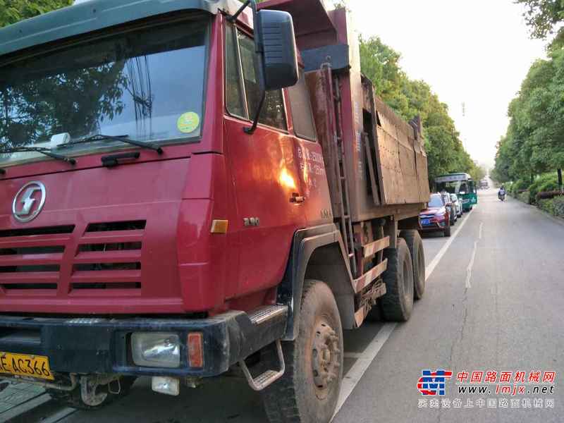 湖北出售转让二手2014年陕汽奥龙SX3255DR324自卸车