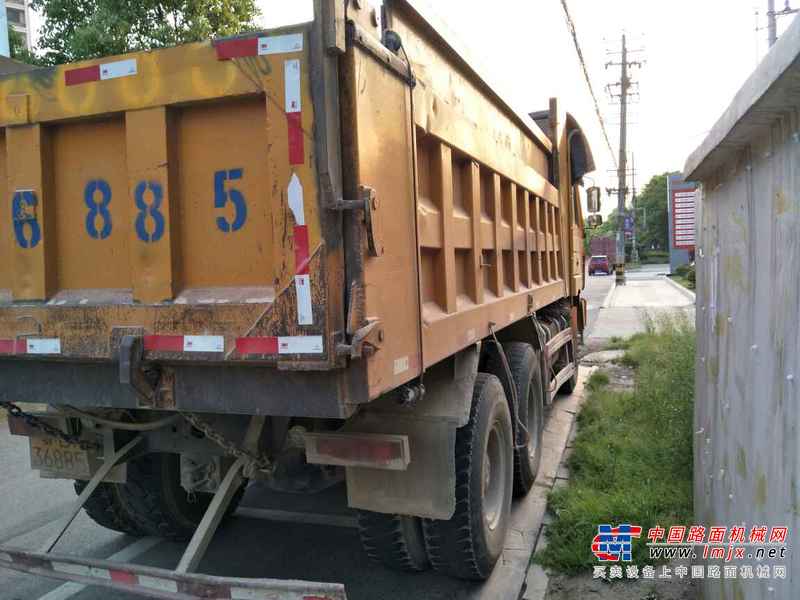 湖北出售转让二手2013年陕汽德龙SX32548P324自卸车