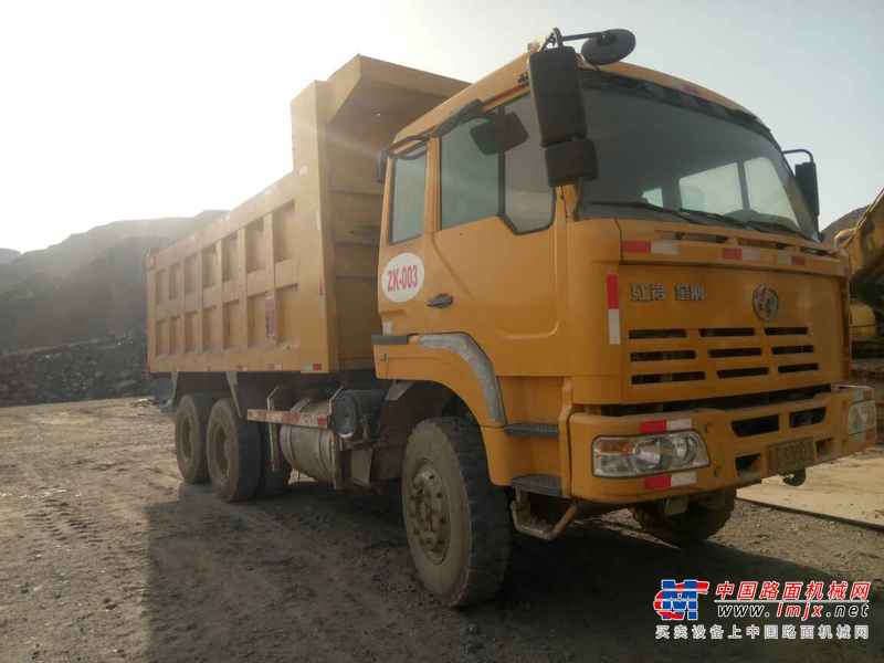 山西出售转让二手2008年红岩CQ3253TMG324自卸车