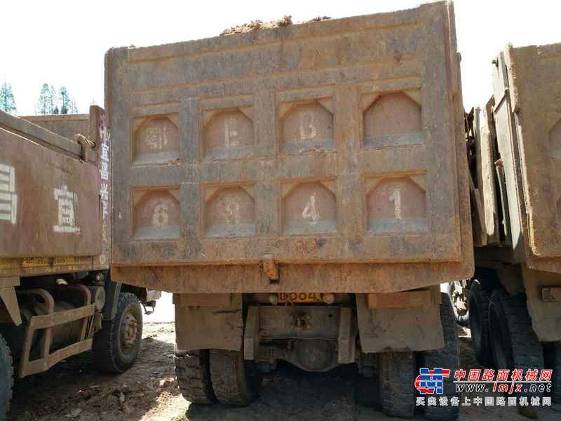湖北出售转让二手2012年陕汽奥龙SX3255BR384自卸车