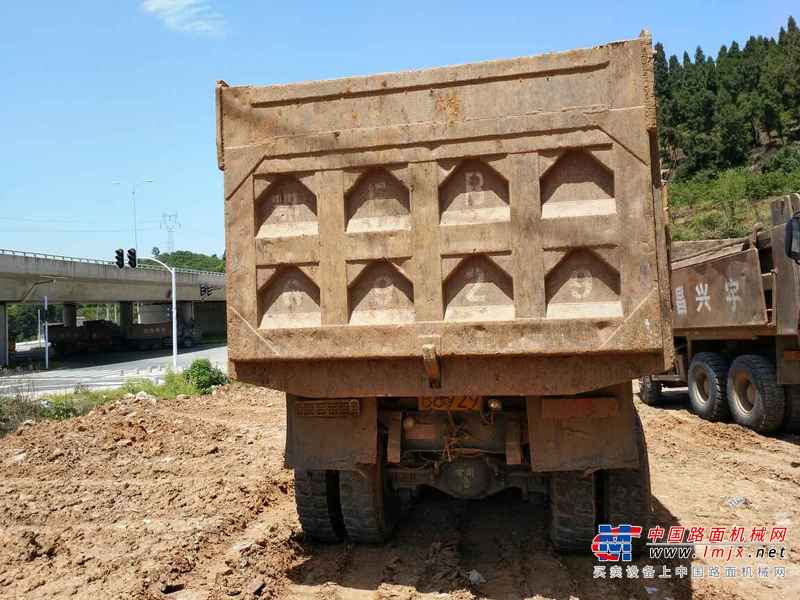 湖北出售转让二手2012年陕汽奥龙SX3255BR384自卸车
