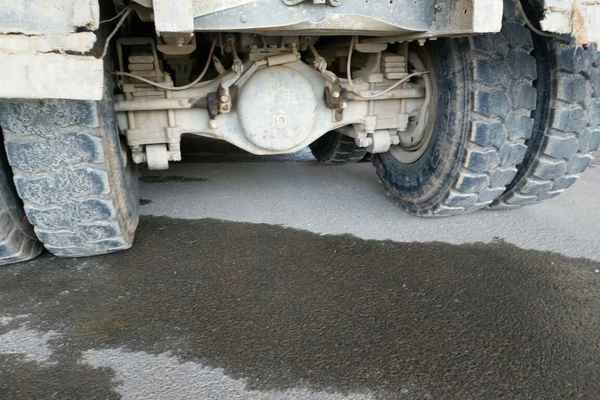 湖北出售转让二手2012年陕汽奥龙SX3255BR384自卸车