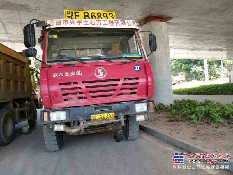 湖北出售转让二手2011年陕汽奥龙SX3254BM384自卸车