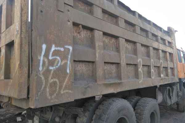 山西出售转让二手2011年陕汽奥龙SX3255UN384自卸车