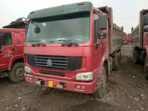 吉林出售转让二手2010年中国重汽豪沃ZZ3257N5247自卸车