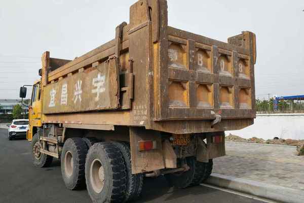湖北出售转让二手2012年红岩CQ3253TMG324自卸车