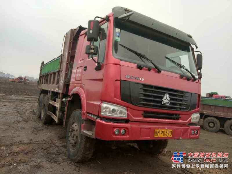 吉林出售转让二手2011年中国重汽豪沃ZZ3257N3847D1N7WA自卸车