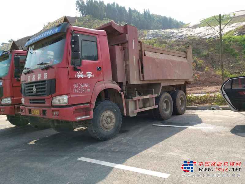 湖北出售转让二手2012年中国重汽豪泺ZLJ5253GJB1自卸车