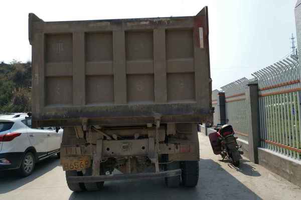 湖北出售转让二手2012年东风3310GMJ3自卸车