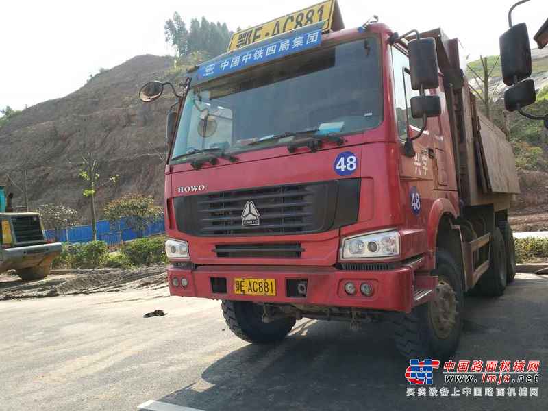 湖北出售转让二手2012年中国重汽豪泺ZZ3257N3648B自卸车