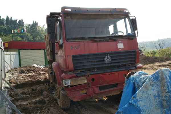 湖北出售转让二手2009年中国重汽ZZ3317N3867C1L自卸车