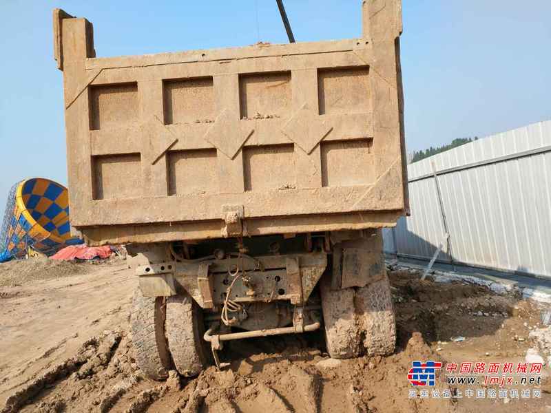 湖北出售转让二手2009年中国重汽ZZ3317N3867C1L自卸车