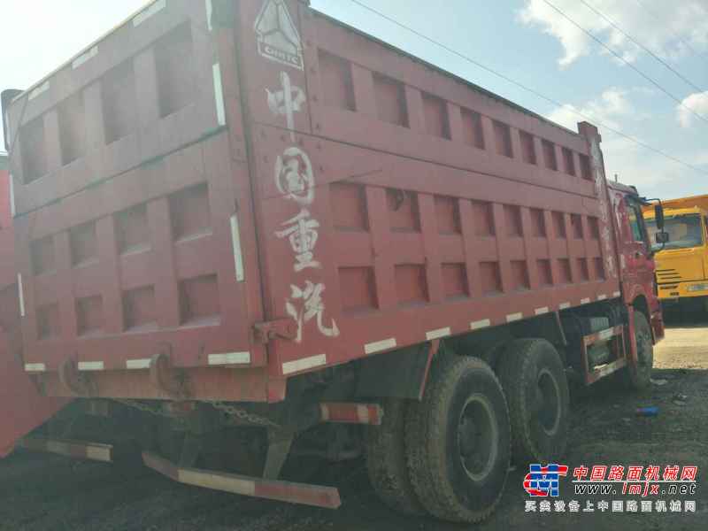 云南出售转让二手2011年中国重汽金王子ZZ3251N4041D1自卸车