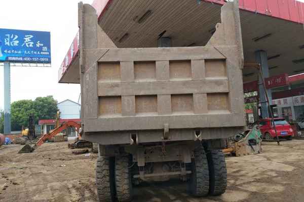 湖北出售转让二手2012年红岩CQ3253TMG324自卸车