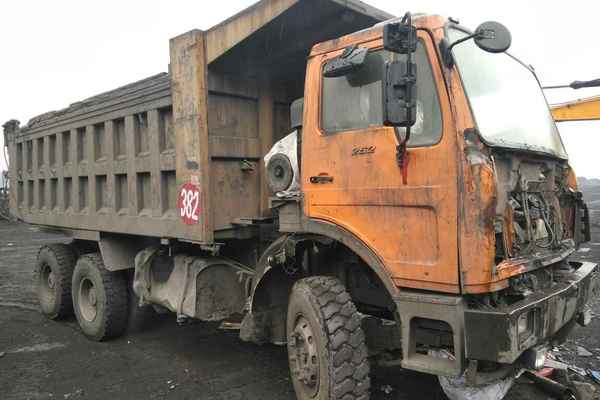 山西出售转让二手2009年中国重汽金王子ZZ3251N4241C1自卸车