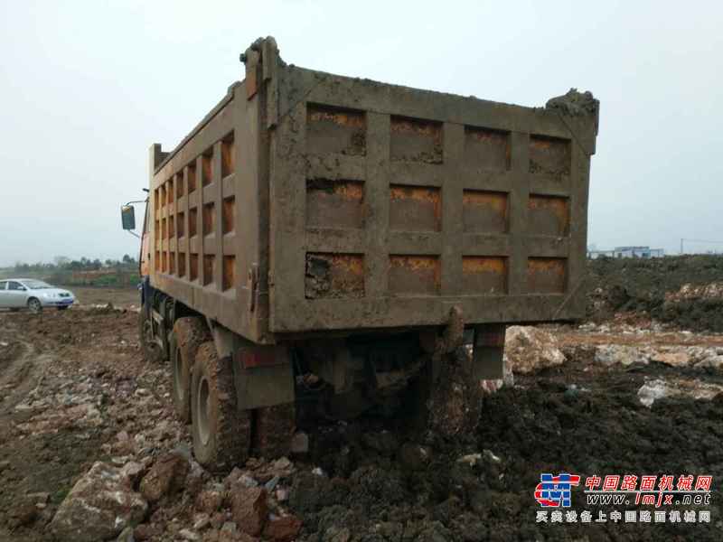 湖北出售转让二手2011年陕汽奥龙SX3255DR354自卸车