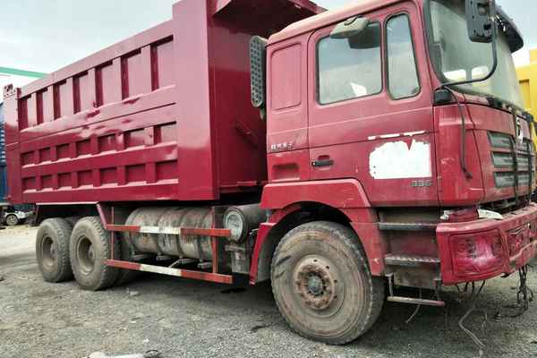 云南出售转让二手2011年中国重汽豪泺ZZ3317N3568W自卸车