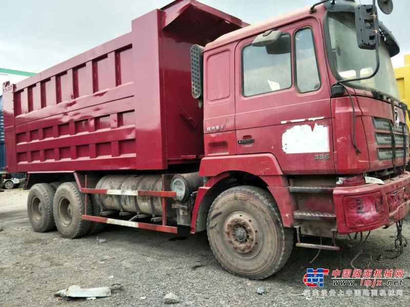 云南出售转让二手2011年中国重汽豪泺ZZ3317N3568W自卸车