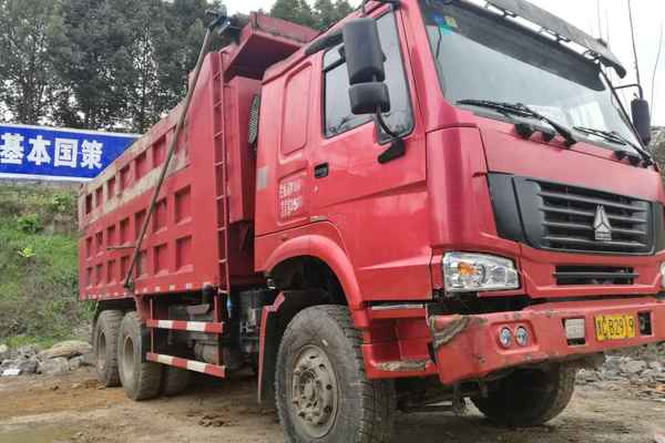 贵州出售转让二手2012年中国重汽豪沃ZZ5437N466741自卸车