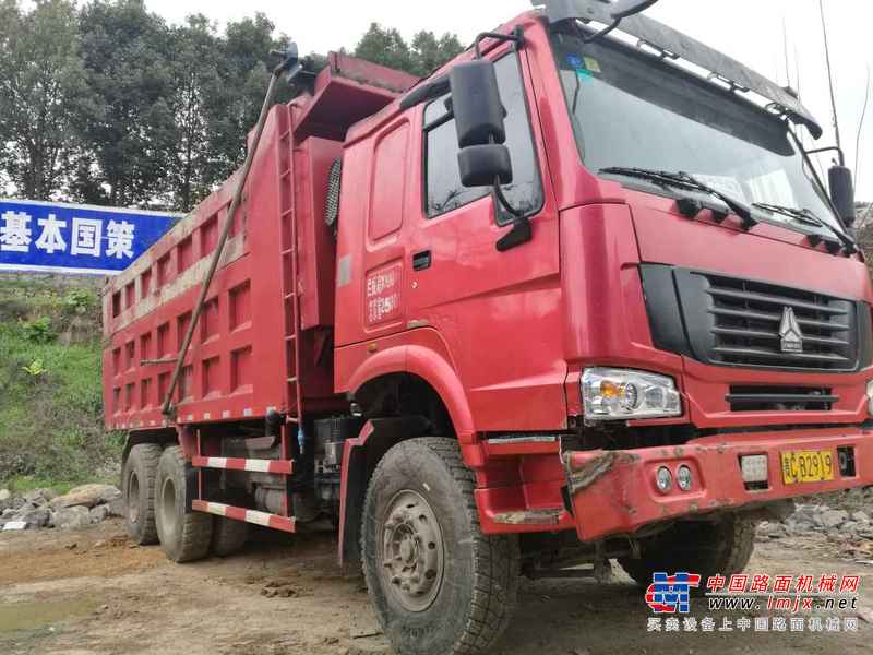 贵州出售转让二手2012年中国重汽豪沃ZZ5437N466741自卸车