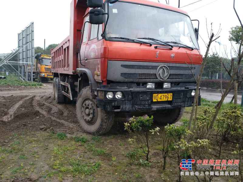 湖北出售转让二手2011年东风DFL3310A20自卸车