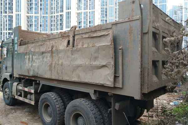 湖北出售转让二手2010年陕汽奥龙SX3254BM384自卸车