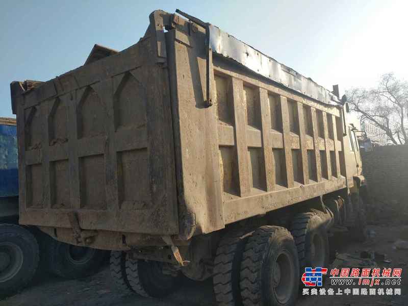 山西出售转让二手2012年中国重汽金王子ZZ3251N4241C1自卸车