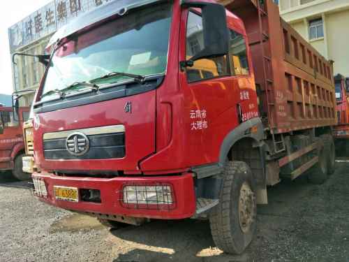 云南出售转让二手2012年中国重汽豪泺ZZ3257N3847A自卸车