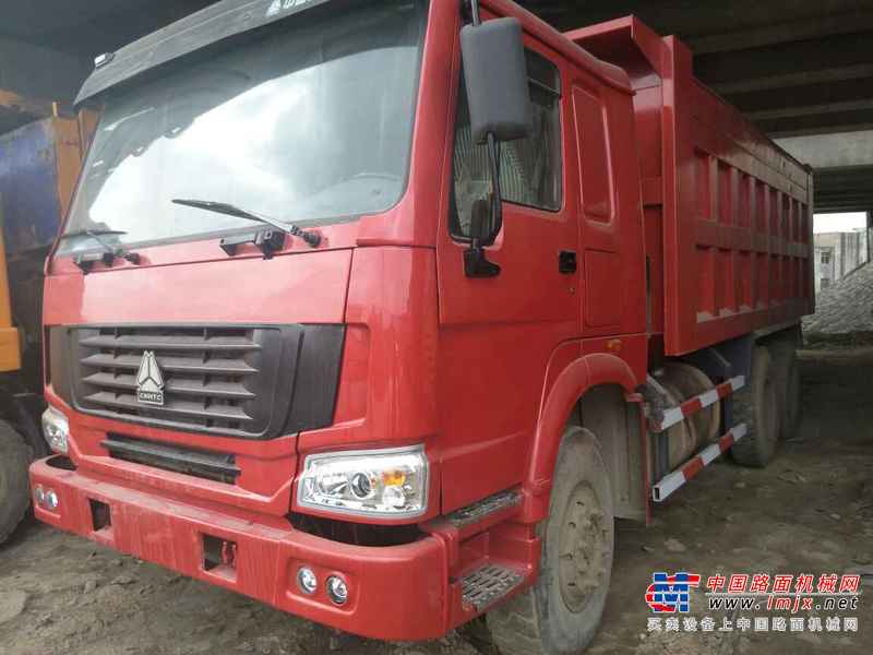 贵州出售转让二手2011年中国重汽豪沃ZZ3257N3847D1自卸车