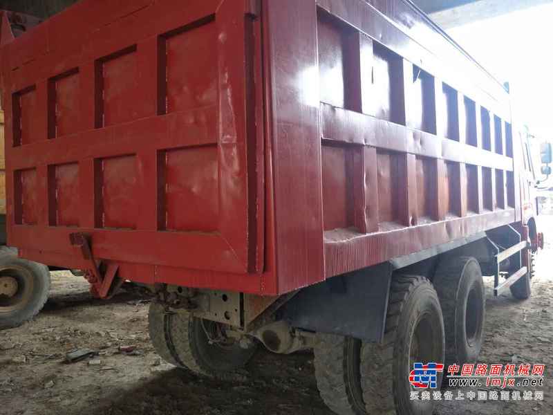 贵州出售转让二手2011年中国重汽豪沃ZZ3257N3847D1自卸车