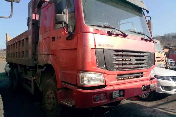 山西出售转让二手2013年中国重汽豪沃ZZ3257M2941自卸车
