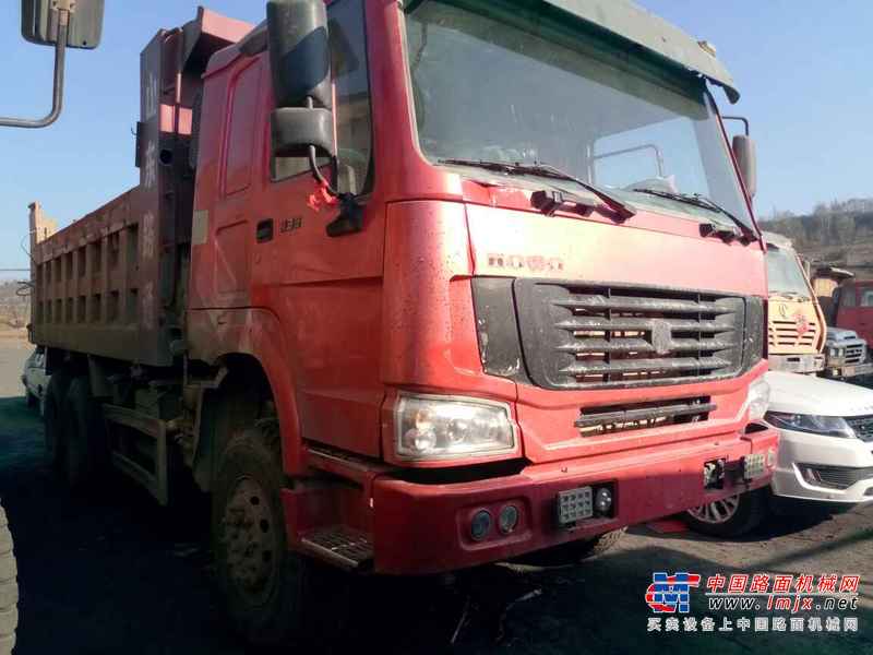 山西出售转让二手2013年中国重汽豪沃ZZ3257M2941自卸车