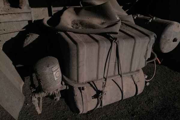山西出售转让二手2012年红岩CQ3254SMG384自卸车
