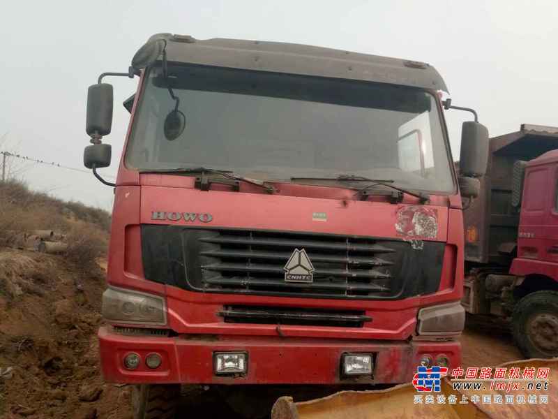 山西出售转让二手2010年中国重汽豪沃ZZ3257N5247自卸车