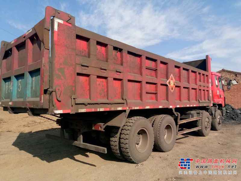 山西出售转让二手2011年东风柳汽乘龙LZ3310PEF自卸车