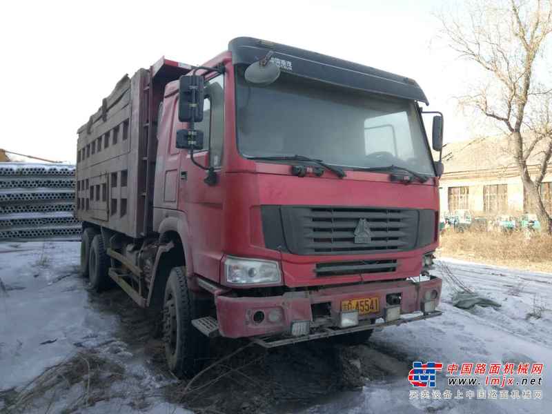 吉林出售转让二手2009年中国重汽豪沃ZZ3257M2941自卸车