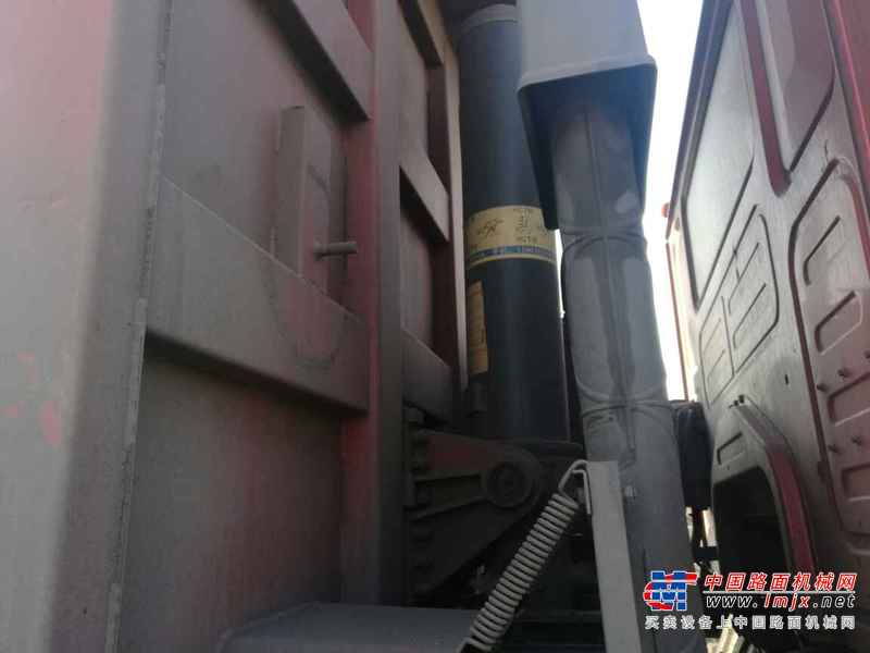 山西出售转让二手2010年中国重汽豪沃ZZ5437N466741自卸车