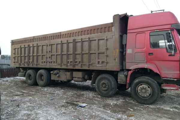 吉林出售转让二手2010年中国重汽豪沃ZZ3257M2941自卸车