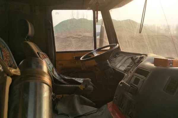 山西出售转让二手2012年陕汽奥龙SX3255UN384自卸车
