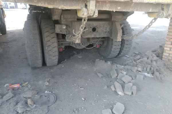 山西出售转让二手2012年陕汽德龙SX3255DR354C自卸车
