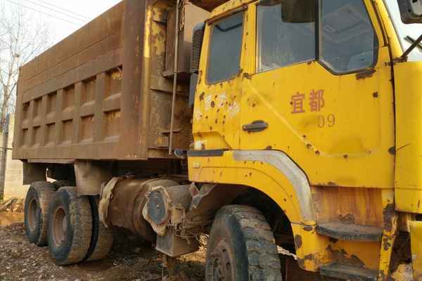 湖北出售转让二手2012年红岩CQ3254SMG384自卸车