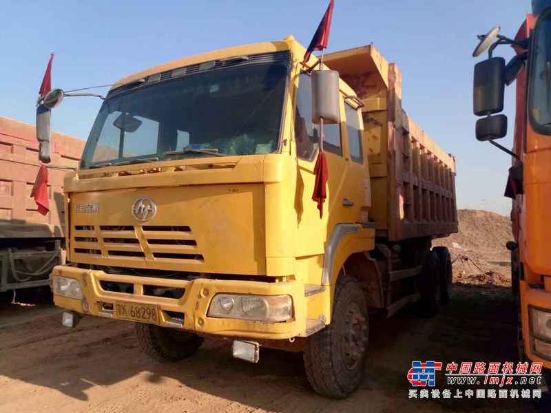 内蒙古出售转让二手2010年红岩CQ3253TMG324自卸车