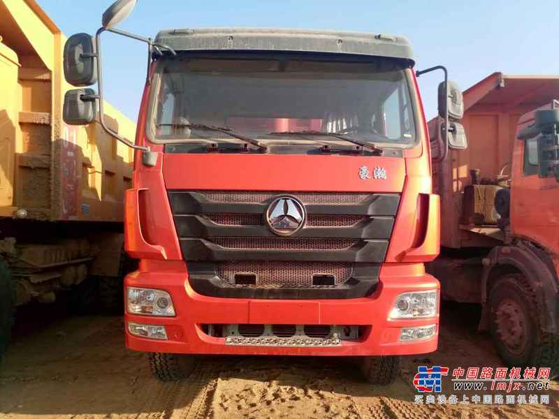内蒙古出售转让二手2009年中国重汽浩瀚重卡ZZ3255N3846D1自卸车