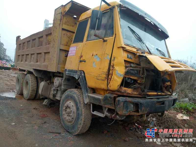 湖南出售转让二手2010年中国重汽豪泺ZZ3327N3847D自卸车
