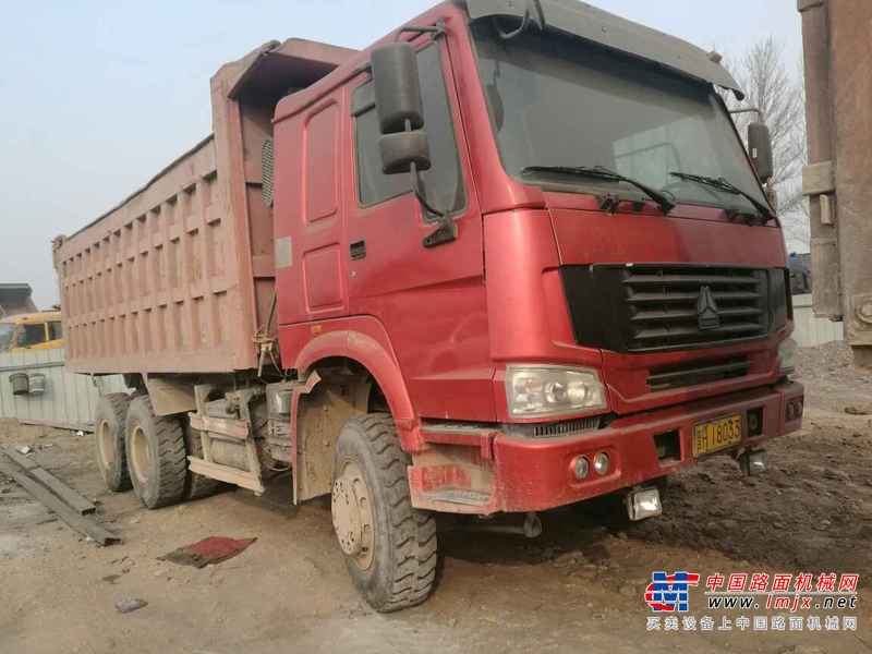 山西出售转让二手2011年中国重汽豪沃ZZ3257M2941自卸车