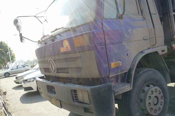 湖北出售转让二手2010年东风DFL3251A1自卸车