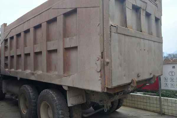 贵州出售转让二手2011年中国重汽豪泺ZZ3317N3568W自卸车