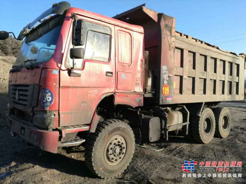 山西出售转让二手2011年中国重汽ZZ3317N3567C1自卸车