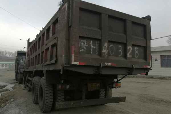 山西出售转让二手2011年东风柳汽乘龙LZ3310PEF自卸车